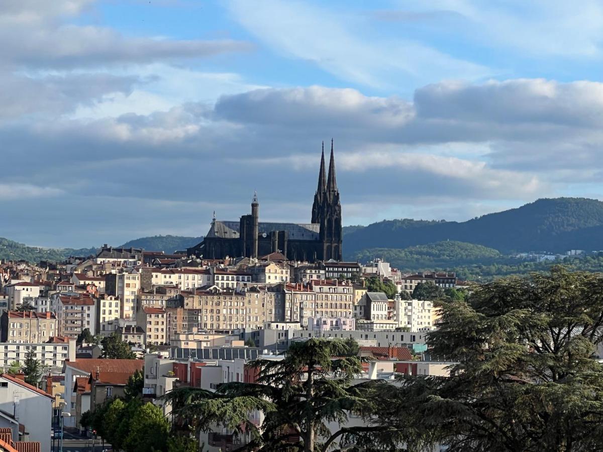 Un Havre De Paix En Plein Coeur De Ville Pres Chu Clermont-Ferrand Exteriér fotografie